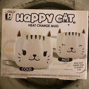 Paladone Happy Cat Heat Change to Happy Face Mug Design in the UK Made in China